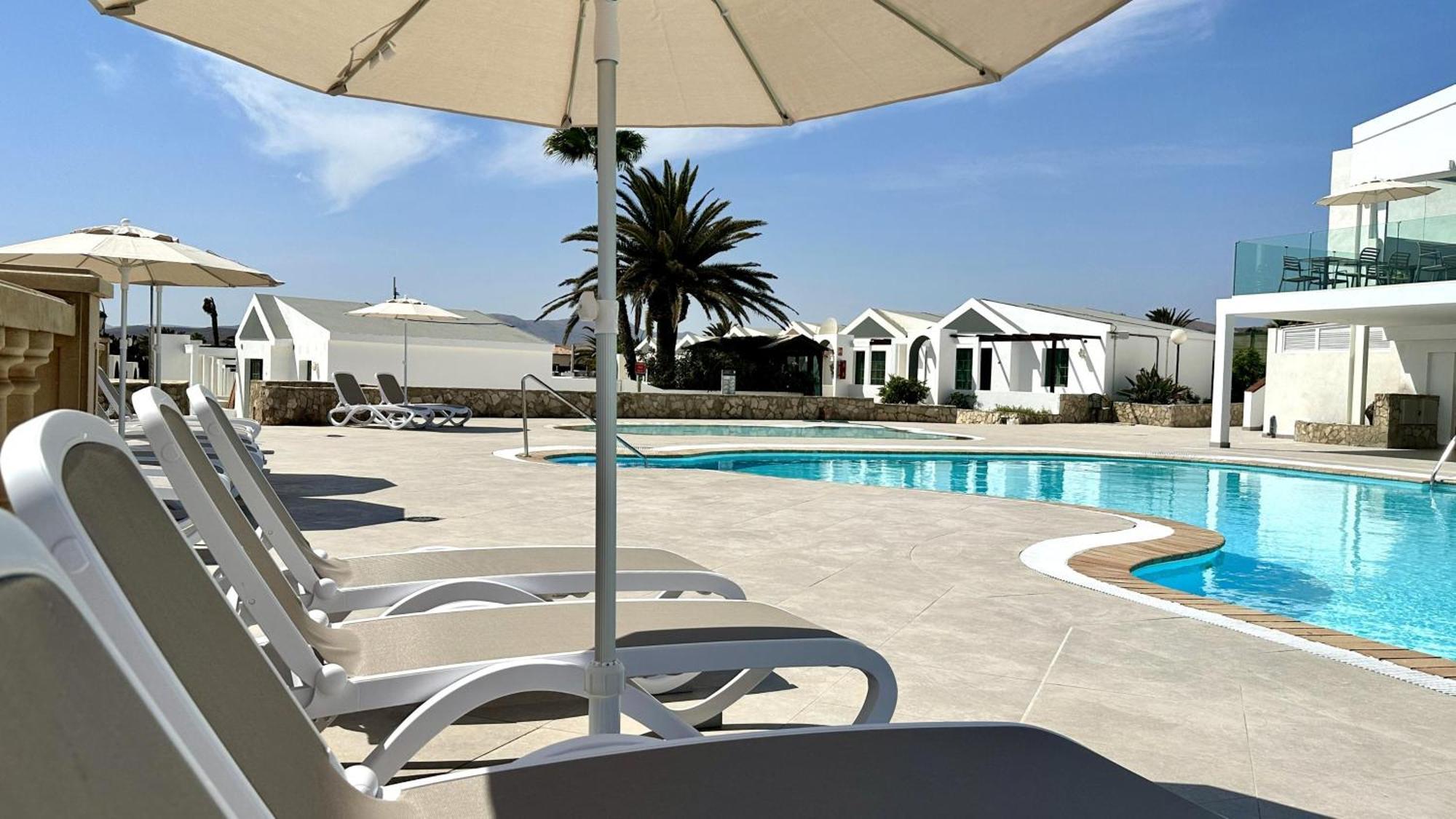 Caleta Dorada Aparthotel กาเลตาเดฟุสเต ภายนอก รูปภาพ