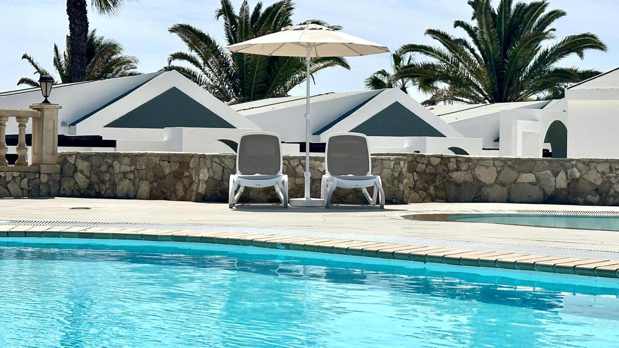 Caleta Dorada Aparthotel กาเลตาเดฟุสเต ภายนอก รูปภาพ
