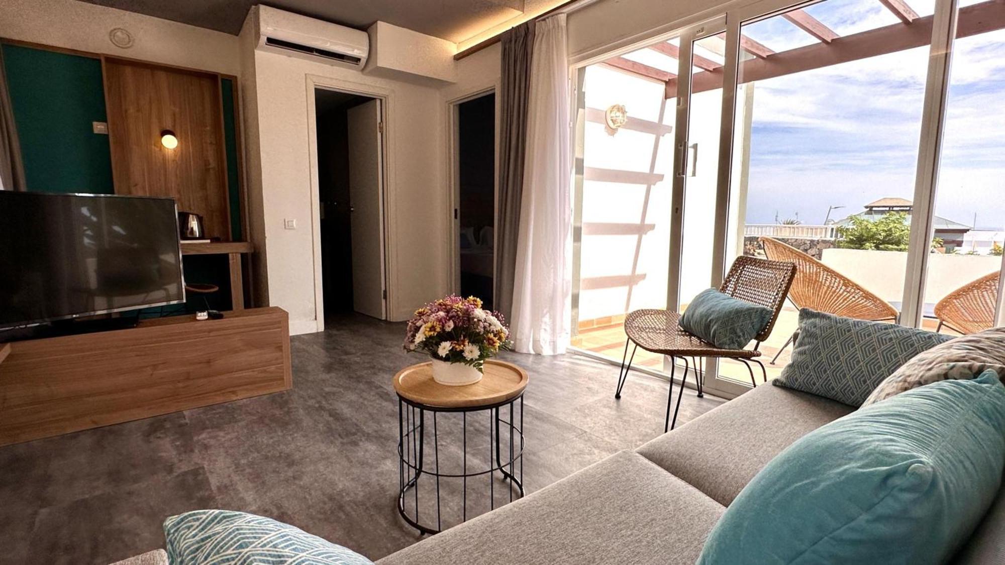 Caleta Dorada Aparthotel กาเลตาเดฟุสเต ภายนอก รูปภาพ