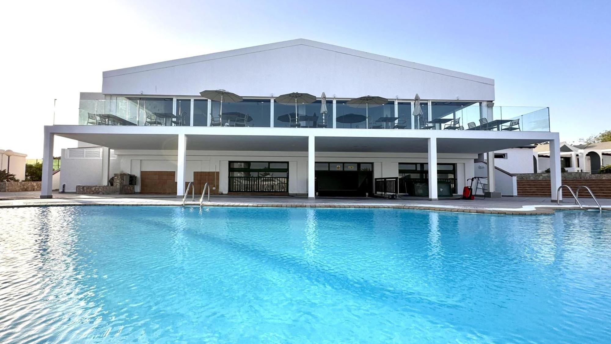 Caleta Dorada Aparthotel กาเลตาเดฟุสเต ภายนอก รูปภาพ