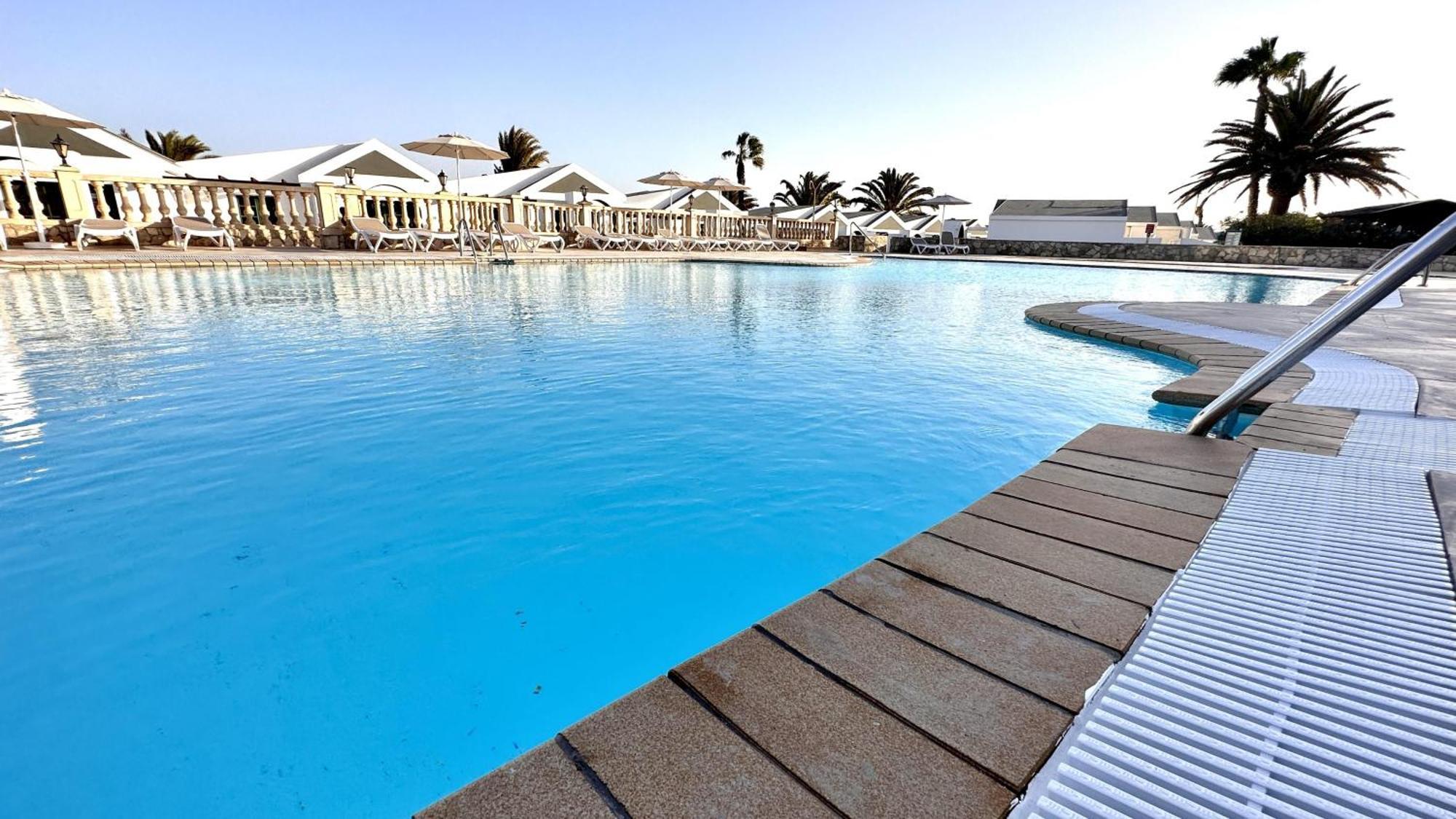 Caleta Dorada Aparthotel กาเลตาเดฟุสเต ภายนอก รูปภาพ