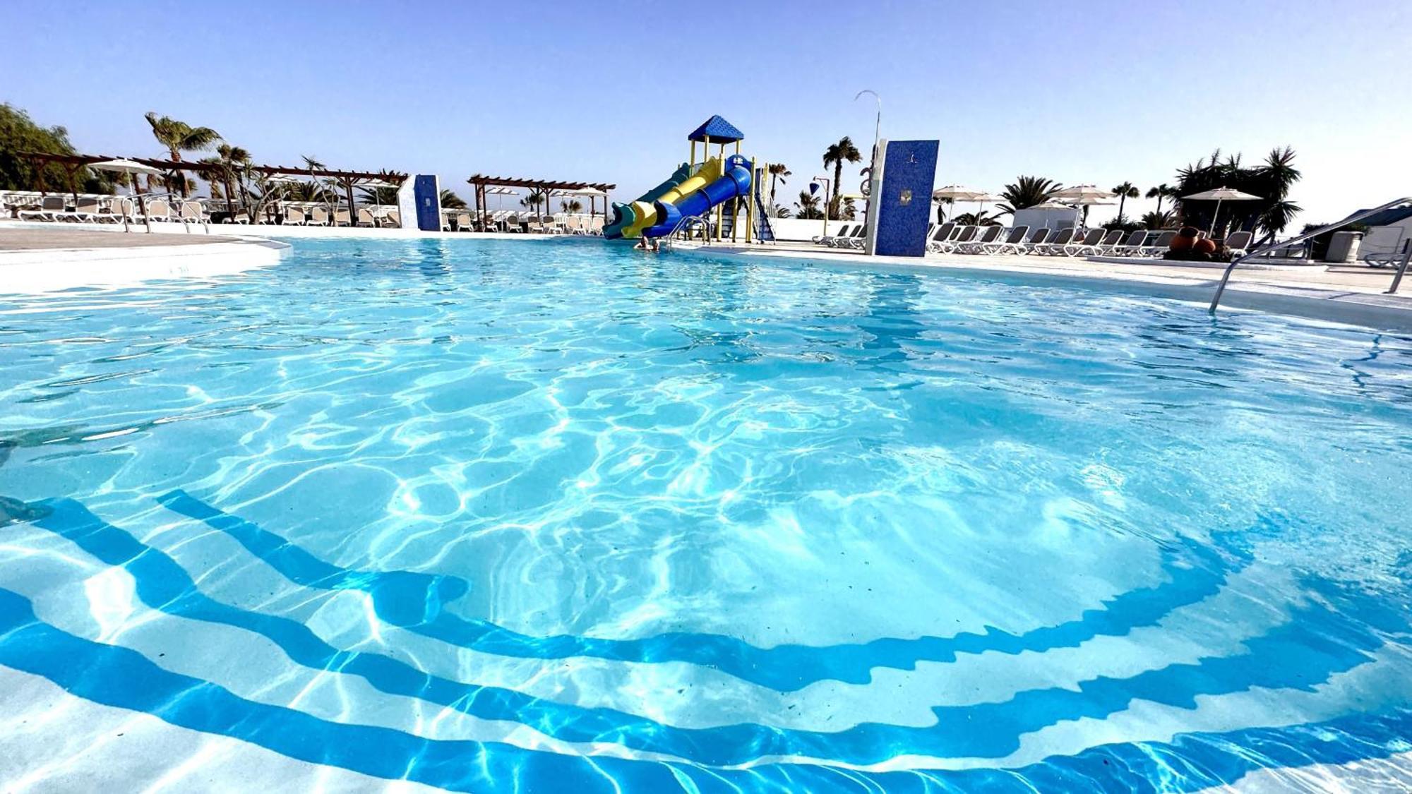 Caleta Dorada Aparthotel กาเลตาเดฟุสเต ภายนอก รูปภาพ