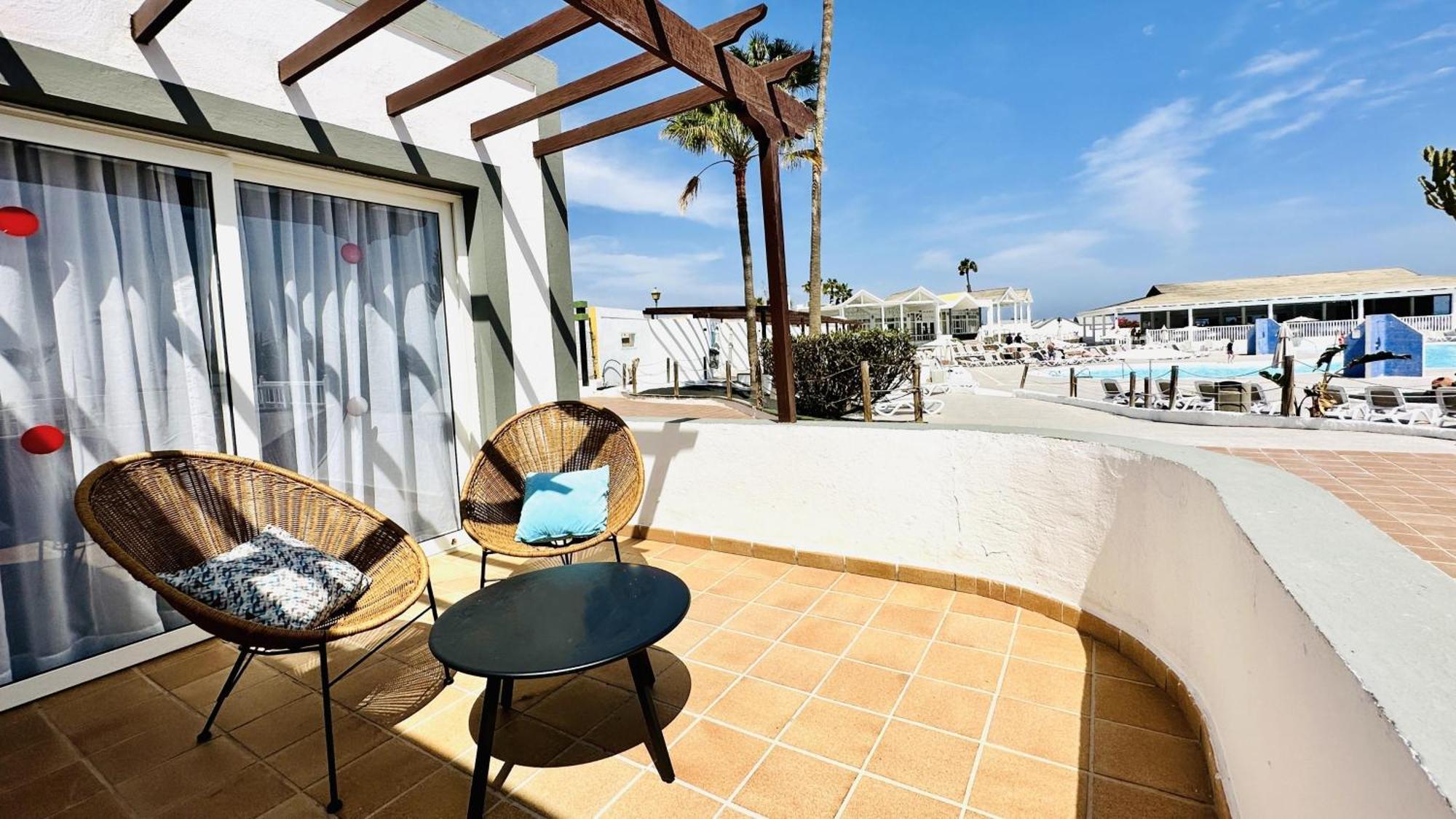 Caleta Dorada Aparthotel กาเลตาเดฟุสเต ภายนอก รูปภาพ